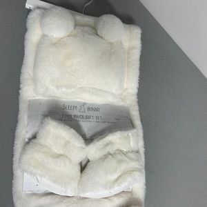 Bunny Four Piece Gift Set